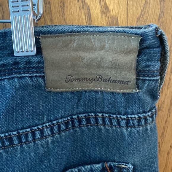 Mens Tommy Bahama Jeans - Picture 3 of 5